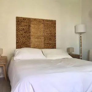 Calme Et Chaleureux Appartement