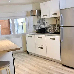 https://bellard-1-romagnat-clermont-ferrand.hotels-rhonealpes.com